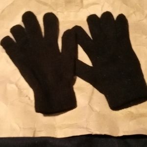 Women's Black Gloves
